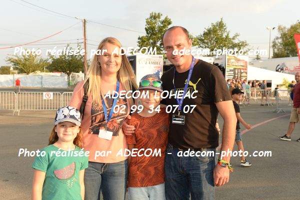 http://v2.adecom-photo.com/images//1.RALLYCROSS/2021/RALLYCROSS_LOHEACRX _2021/AMBIANCE_DIVERS/40E_4059.JPG